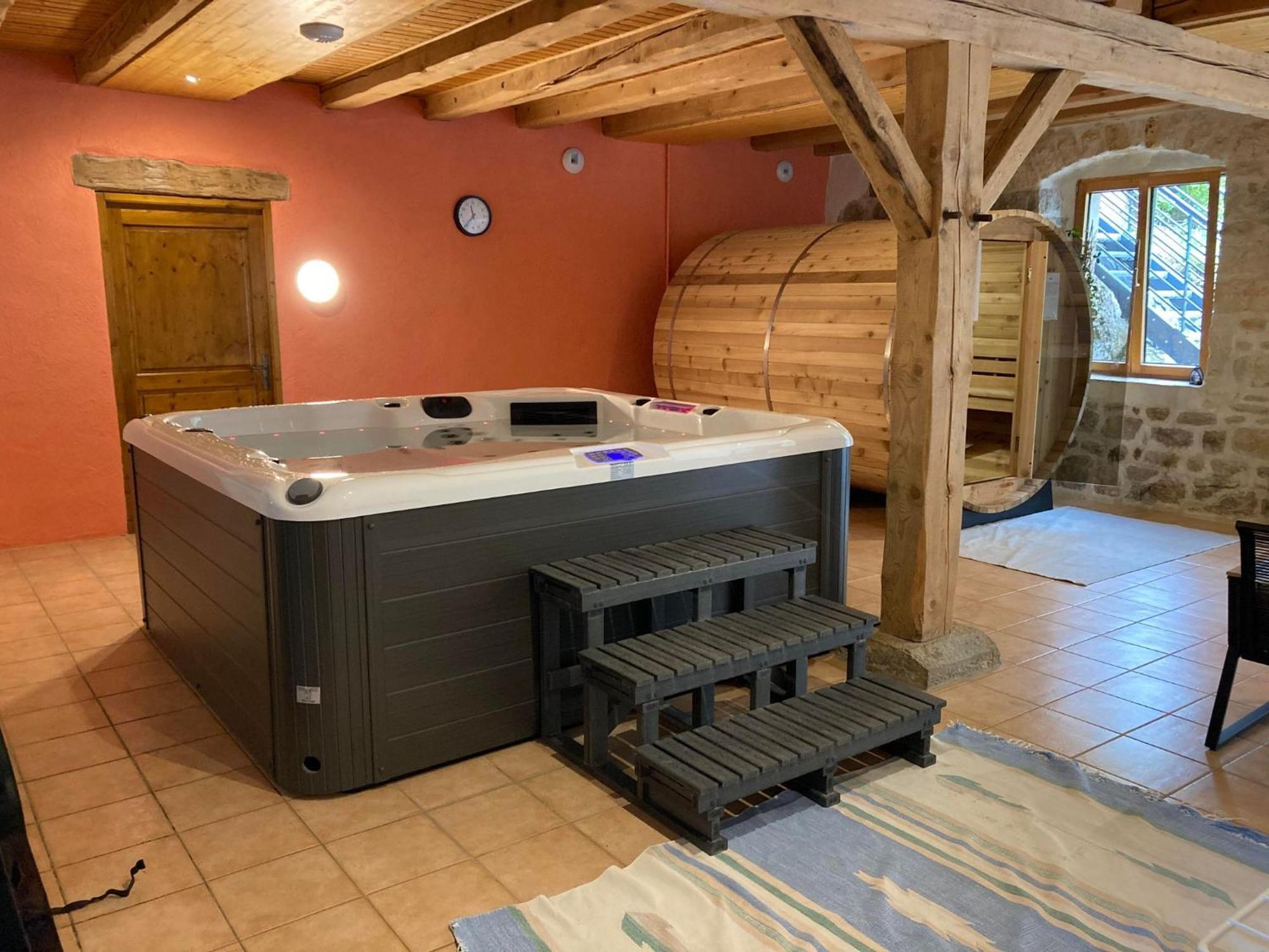Le Moulin Des Oyes Bed & Breakfast Censeau Eksteriør bilde