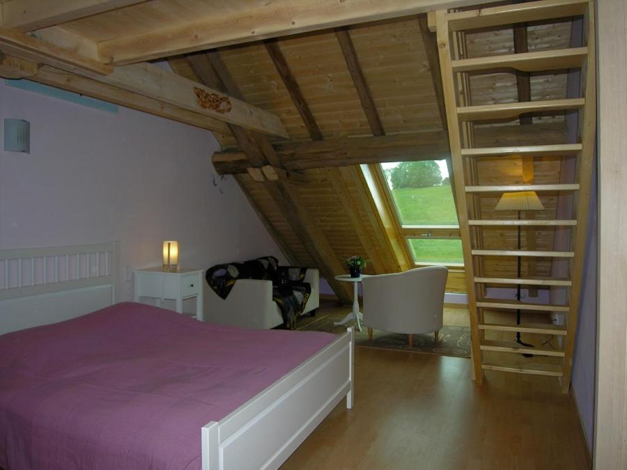 Le Moulin Des Oyes Bed & Breakfast Censeau Eksteriør bilde